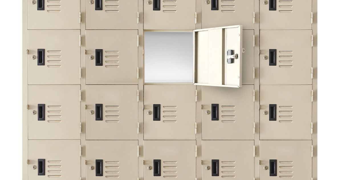 Benefits of Using Private Lockers for Businesses in Delhi